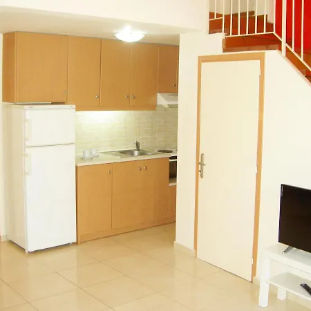 Mat Old Town L Апартаменты Ретимно