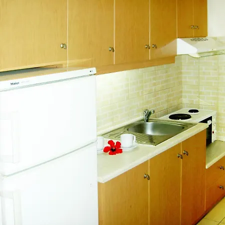 Mat Old Town L شقة ريثيمنو